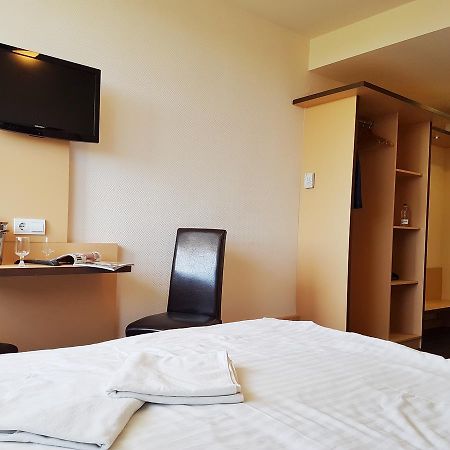 Hotel Pest Inn Budapeşte Dış mekan fotoğraf