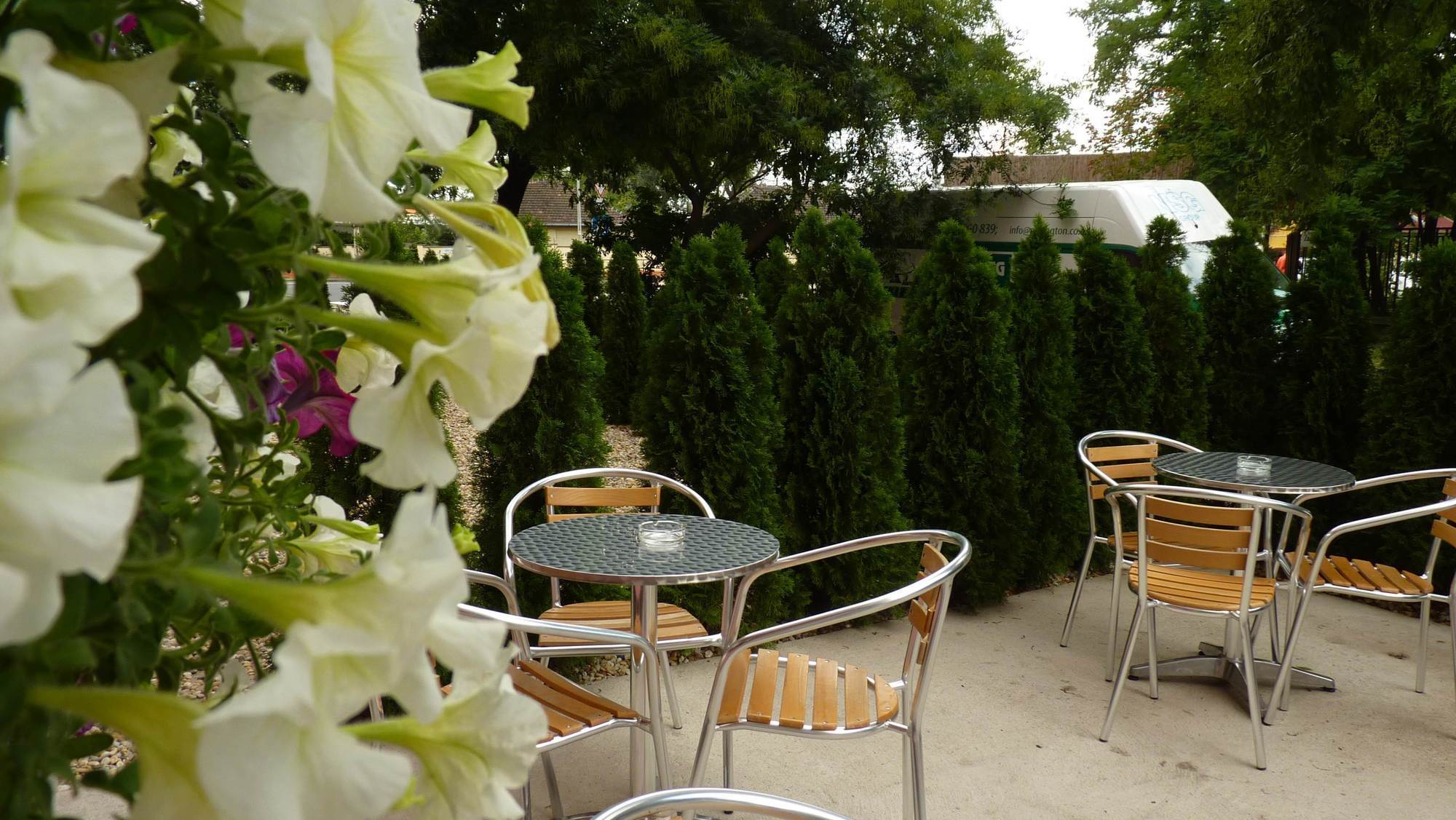 Hotel Pest Inn Budapeşte Dış mekan fotoğraf