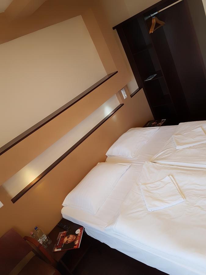 Hotel Pest Inn Budapeşte Dış mekan fotoğraf